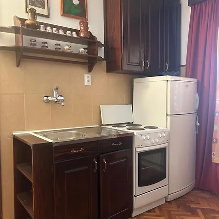 Podovac Апартаменты *