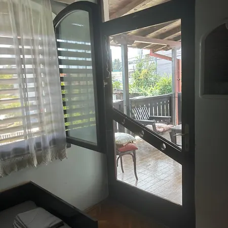 Апартаменты Podovac *